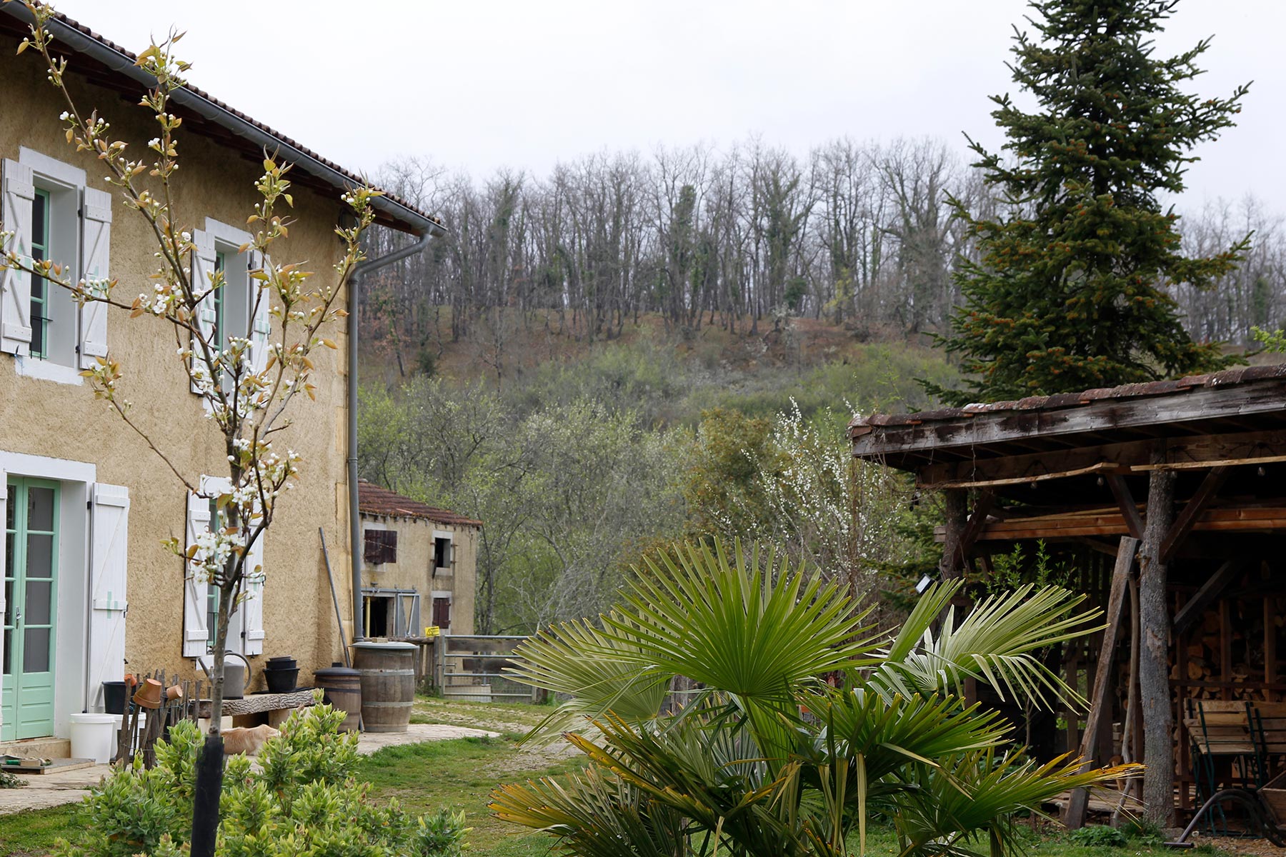 Hof in Südfrankreich – Traverseres, Midi-Pyrenäen